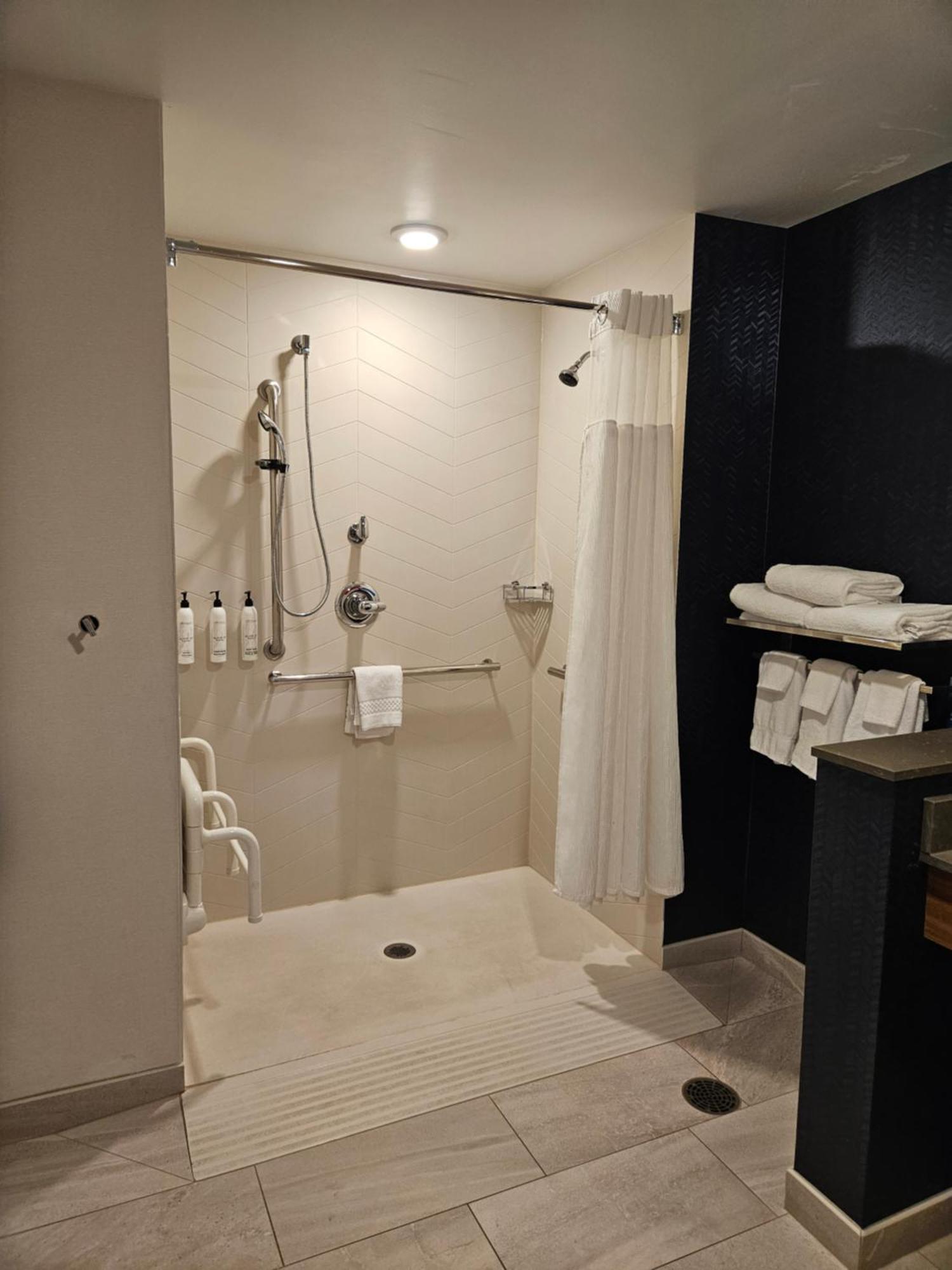 Fairfield Inn & Suites By Marriott Duluth Waterfront Eksteriør bilde